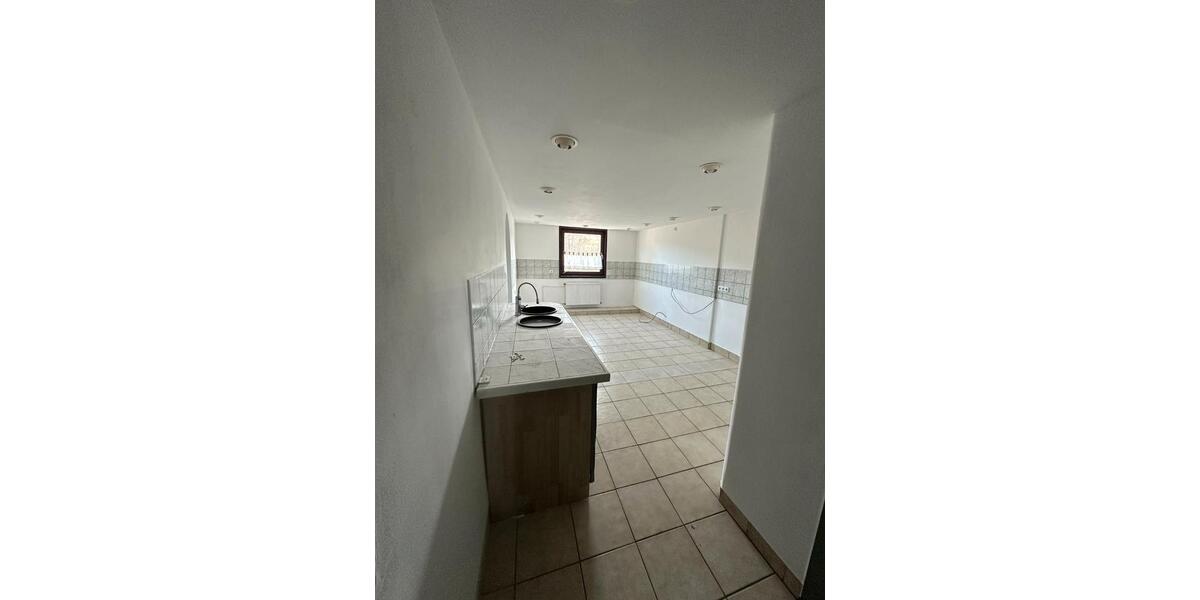 Einfamilienhaus Pleinfeld - 4 Zimmer, 200 m&sup2;, 1.400&euro; | Angebot:26693813