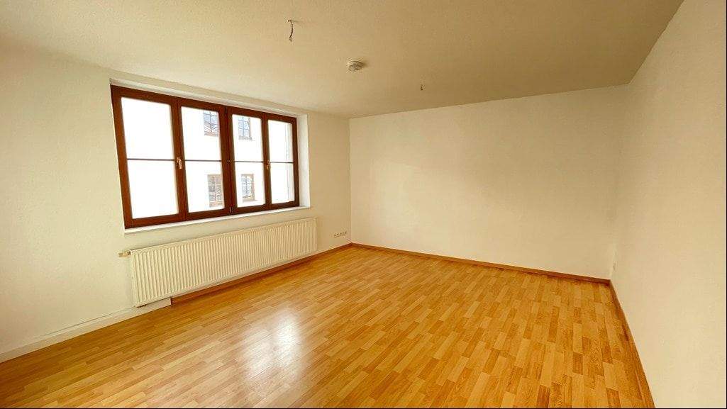 Etagenwohnung Stolpen - 2 Zimmer, 65 m&sup2;, 350&euro; | Angebot:25780949