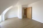 Dachgeschoßwohnung Speyer - 3 Zimmer, 116 m&sup2;, 1.400&euro; | Angebot:26615972