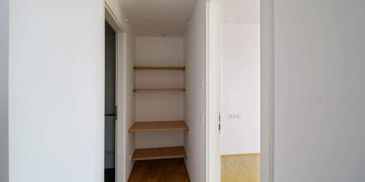 Etagenwohnung Berlin Spandau - 2 Zimmer, 57 m&sup2;, 1.100&euro; | Angebot:26130236