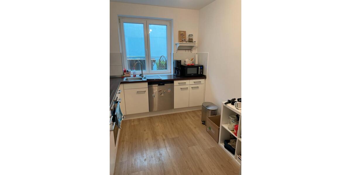 Etagenwohnung Reinfeld (Holstein) - 3 Zimmer, 85 m&sup2;, 1.300&euro; | Angebot:26446653