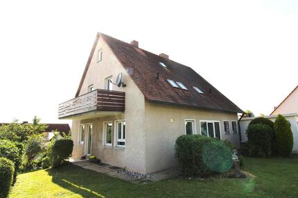 Wohnen im Grünen mit viel Platz und guter Anbindung! 5 zimmer