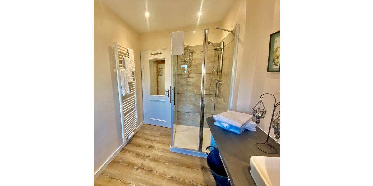 Erdgeschoßwohnung Ering - 5 Zimmer, 70 m&sup2;, 1.650&euro; | Angebot:24493850