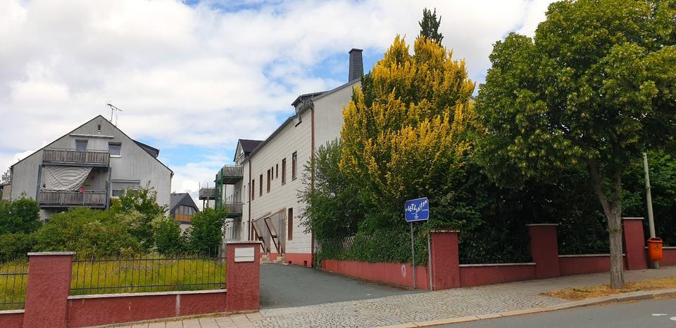 Großzügige 3-Zimmer-Dachgeschosswohnung mit Balkon & Stellplatz 3 zimmer