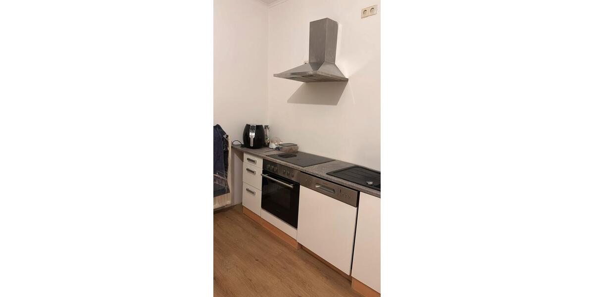 Wohnen auf Zeit Osnabrück Eversburg - 4 Zimmer, 100 m&sup2;, 300&euro; | Angebot:26563108