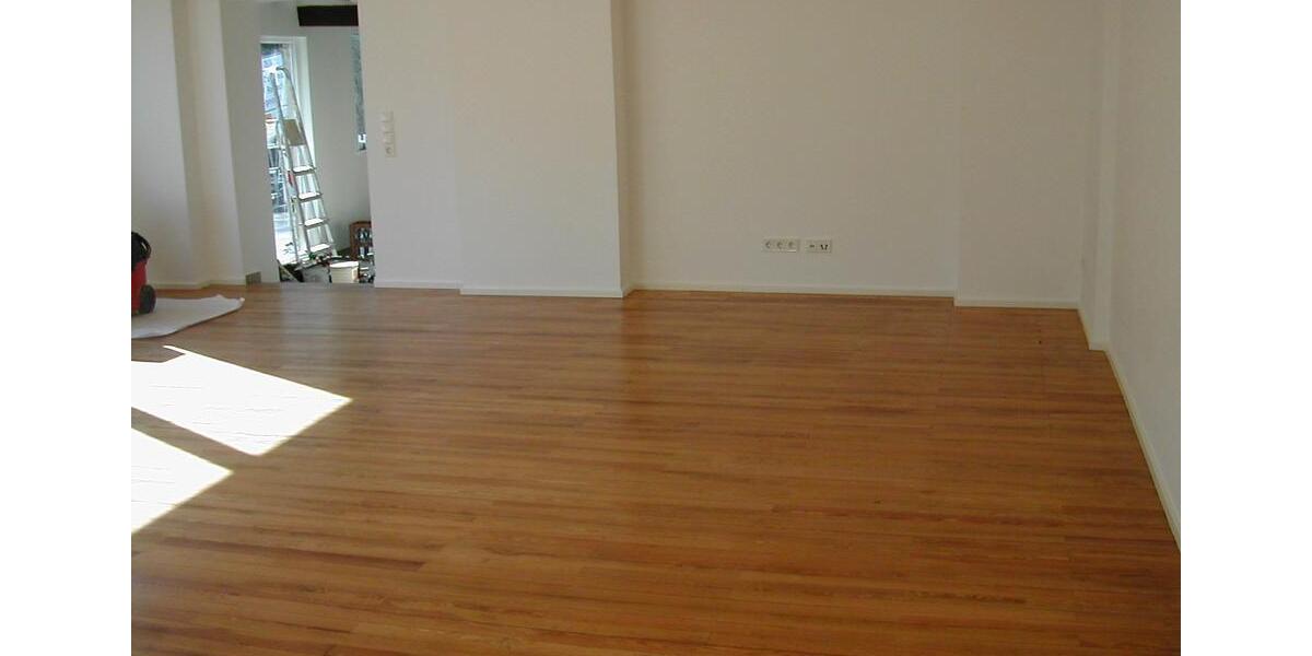 Etagenwohnung Windeck - 4.5 Zimmer, 170 m&sup2;, 1.100&euro; | Angebot:26475291