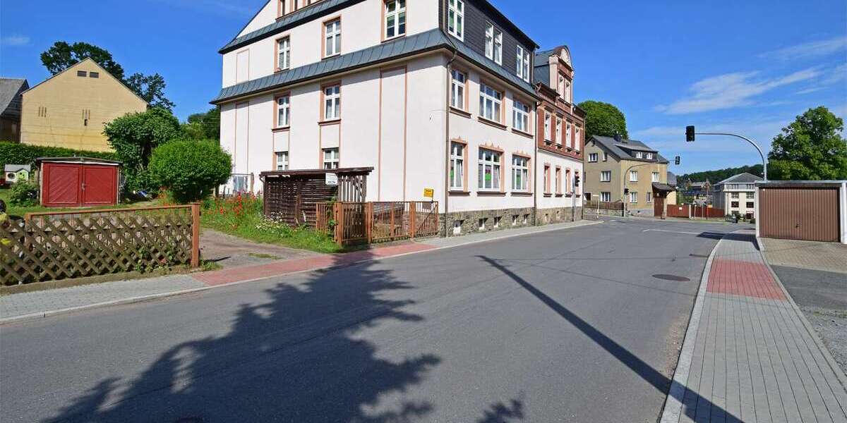 Wohnung zum Mieten in Auerbach 265 € 66 m² 3 zimmer