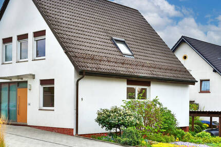 Haus Ramstein-Miesenbach Miesenbach - 6 Zimmer, 182 m&sup2;, 1.950&euro; | Angebot:26359656