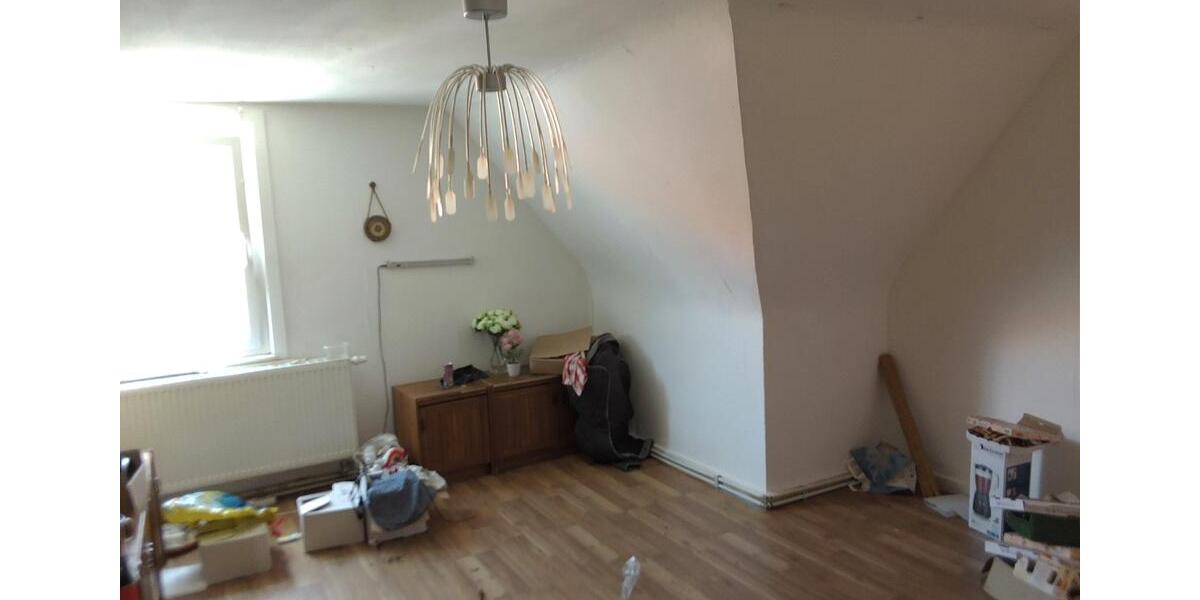 Dachgeschoßwohnung Oberndorf am Neckar - 7 Zimmer, 160 m&sup2;, 1.285&euro; | Angebot:26414168
