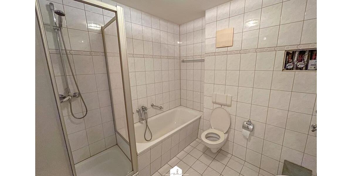 Erdgeschoßwohnung Gera Alt-Bieblach - 2 Zimmer, 71 m&sup2;, 400&euro; | Angebot:24868707