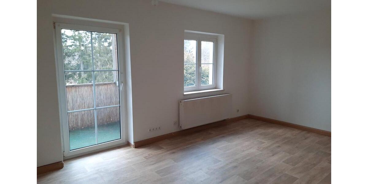 Erdgeschoßwohnung Tanna - 2 Zimmer, 57 m&sup2;, 370&euro; | Angebot:26096624