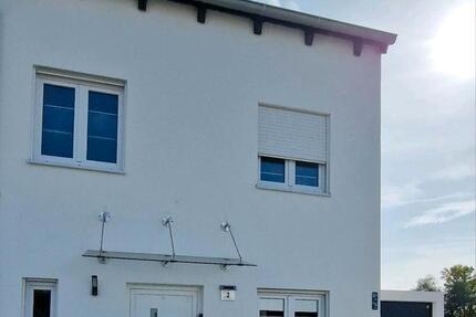 Haus Pilsting - 3 Zimmer, 130 m&sup2;, 2.900&euro; | Angebot:27614358