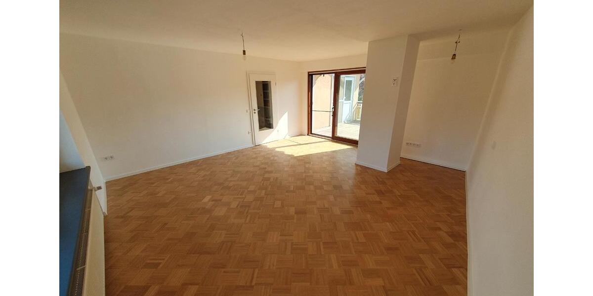 Etagenwohnung Rotenburg an der Fulda - 4 Zimmer, 106 m&sup2;, 800&euro; | Angebot:26442723
