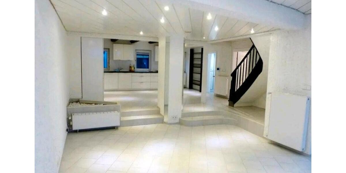 Wohnen auf Zeit Fellbach Oeffingen - 6 Zimmer, 122 m&sup2;, 600&euro; | Angebot:26626632