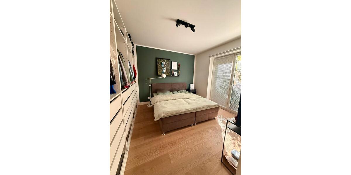 Erdgeschoßwohnung Köln Innenstadt - 2 Zimmer, 100 m&sup2;, 2.000&euro; | Angebot:25963705