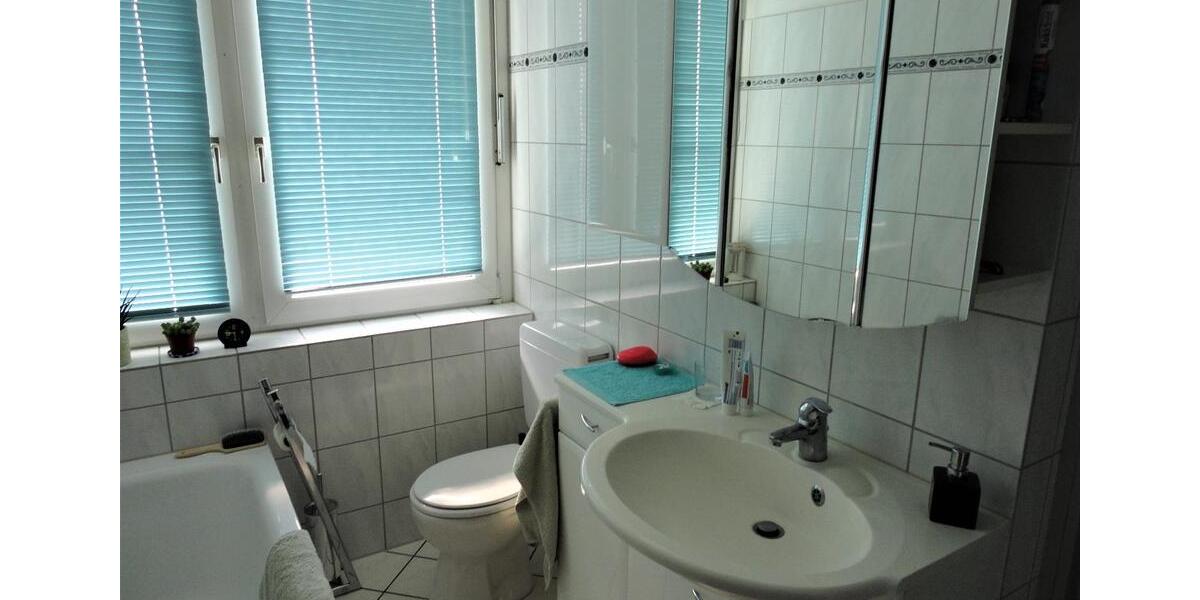 Etagenwohnung Duisburg Duisburg-Mitte - 3 Zimmer, 85 m&sup2;, 680&euro; | Angebot:26148557