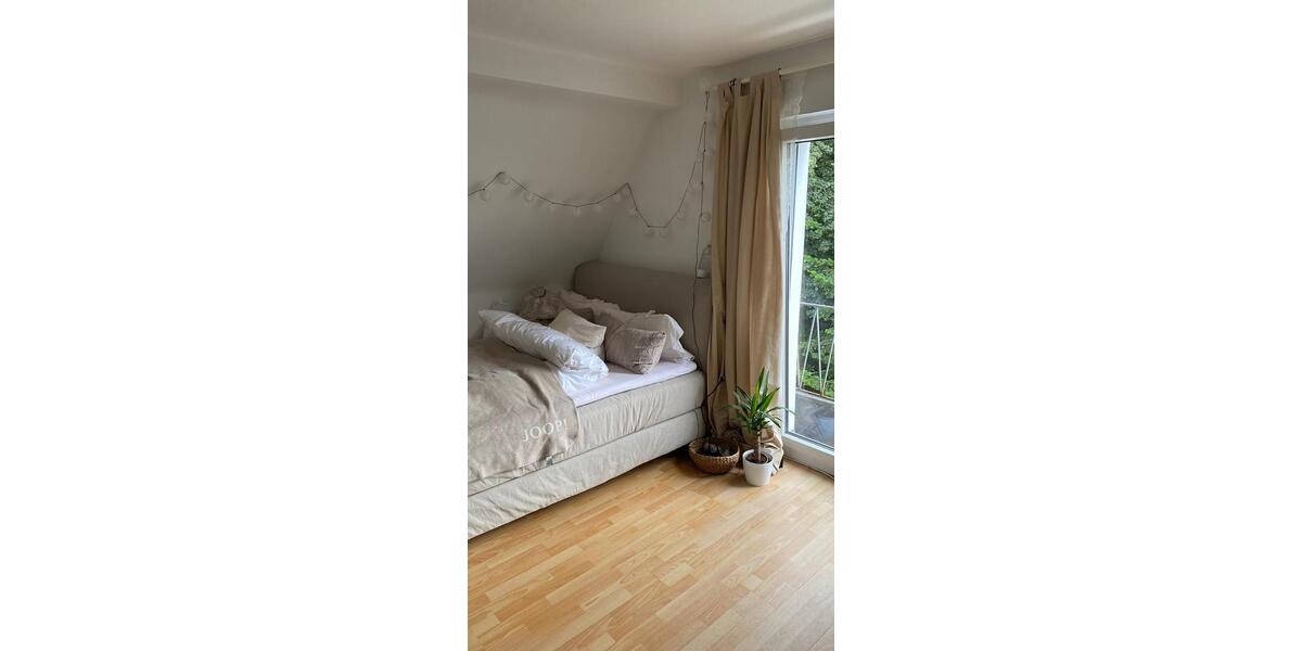 Wohnen auf Zeit Bonn Friesdorf - 5 Zimmer, 20 m&sup2;, 430&euro; | Angebot:26581645