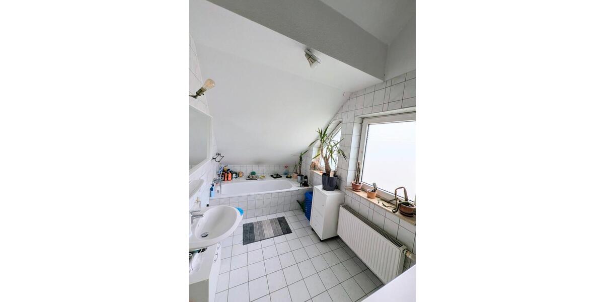 Dachgeschoßwohnung Nesse-Apfelstädt Apfelstädt - 2 Zimmer, 61 m&sup2;, 489&euro; | Angebot:26431090