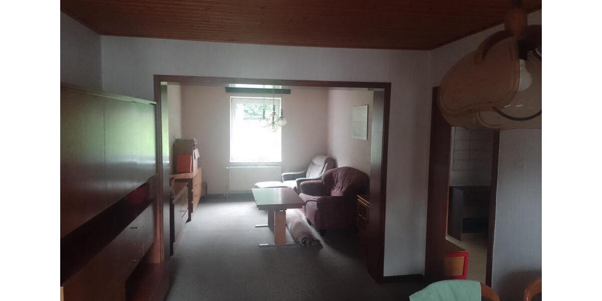 5-Zimmerwohnung 94m2 Neumünden – Teilmöbliert, 2Bäder 7,45Eurom2 5 zimmer