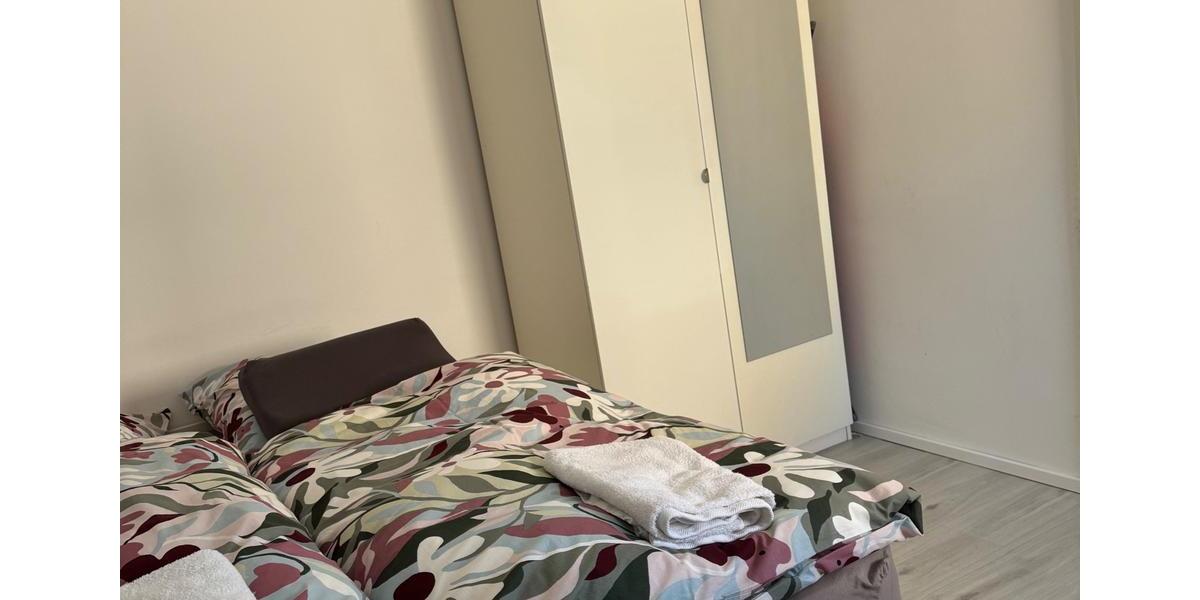 Wohnen auf Zeit Karlsruhe Hagsfeld - 2 Zimmer, 40 m&sup2;, 1.090&euro; | Angebot:26219649