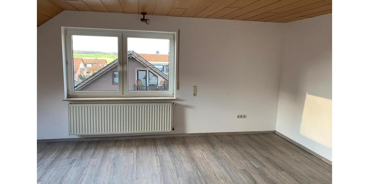 Etagenwohnung Bad Arolsen - 3 Zimmer, 83 m&sup2;, 580&euro; | Angebot:25217037