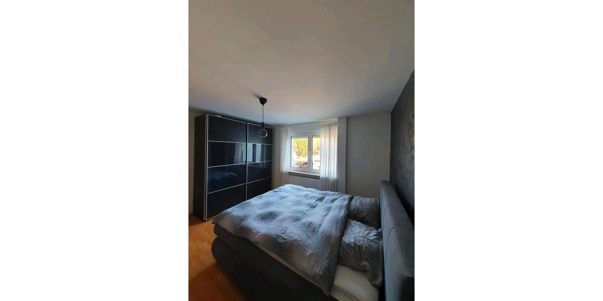 Etagenwohnung Würzburg Heuchelhof - 3 Zimmer, 67 m&sup2;, 1.100&euro; | Angebot:24552893