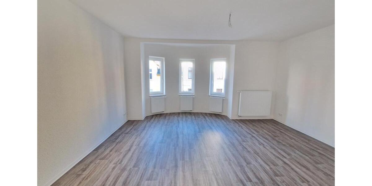 Etagenwohnung Schönebeck (Elbe) - 3 Zimmer, 86 m&sup2;, 695&euro; | Angebot:26266523