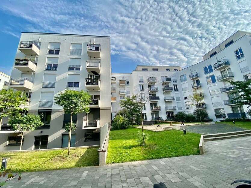 Wohnung zum Mieten in Berlin 1.049,16 € 54.93 m² 2 zimmer