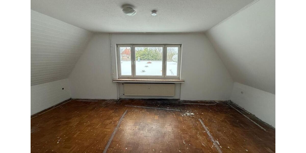 Etagenwohnung Bremen Neustadt - 4 Zimmer, 78 m&sup2;, 680&euro; | Angebot:25043801