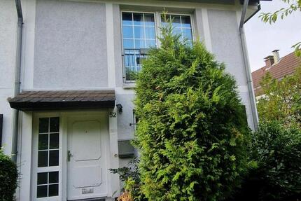 Haus Ratingen Tiefenbroich - 5 Zimmer, 140 m&sup2;, 2.200&euro; | Angebot:27615839