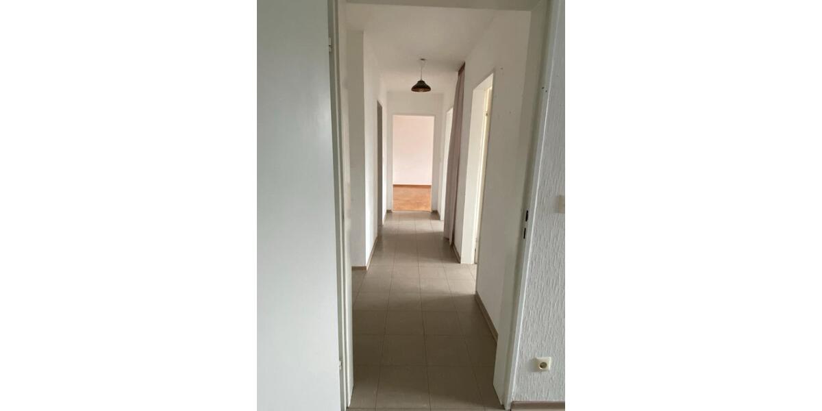 kleine 3-Zimmer Wohnung , 3 OG - ohne Balkon 3 zimmer