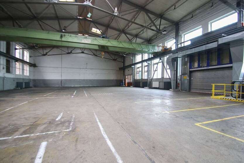 Halle in Sprockhövel 2.749,34 € 723.51 m²