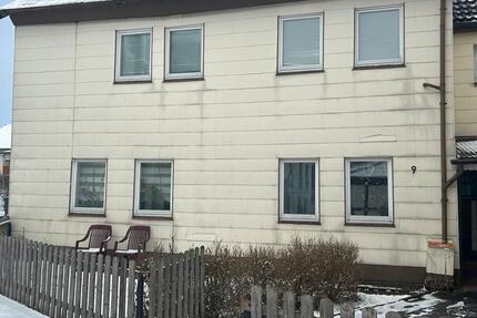 Haus Aerzen - 7 Zimmer, 150 m&sup2;, 850&euro; | Angebot:24598060