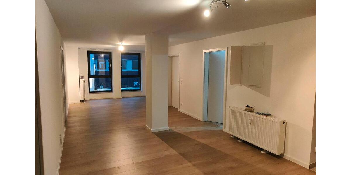 Wohnen auf Zeit Euskirchen - 2 Zimmer, 104 m&sup2;, 550&euro; | Angebot:26652641