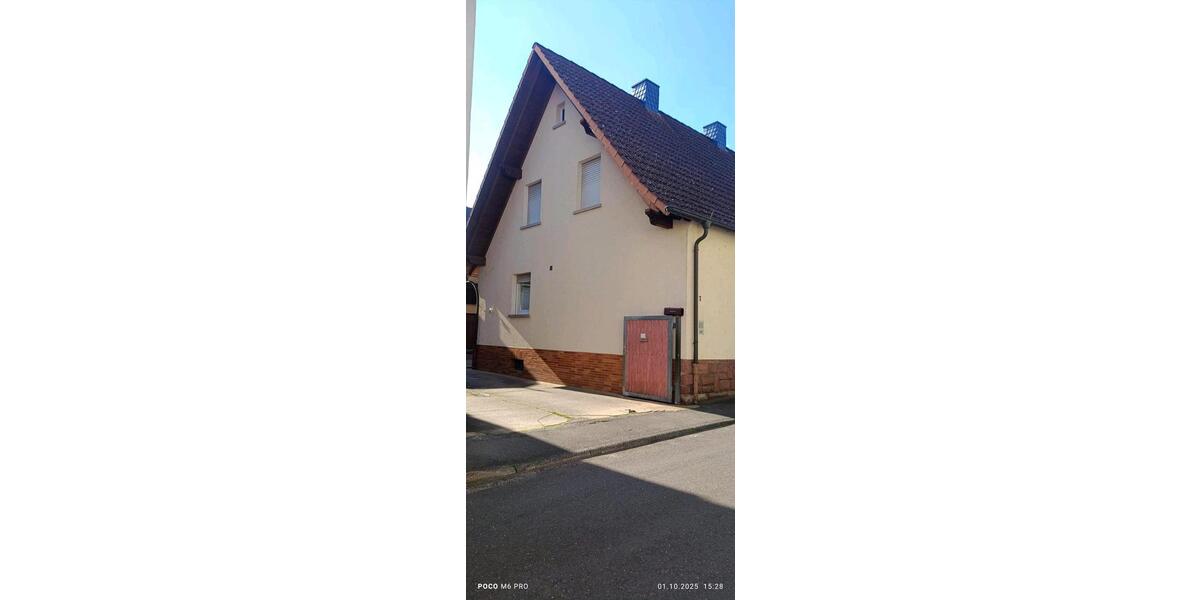 Erdgeschoßwohnung Großheubach - 3 Zimmer, 83 m&sup2;, 123&euro; | Angebot:26638685