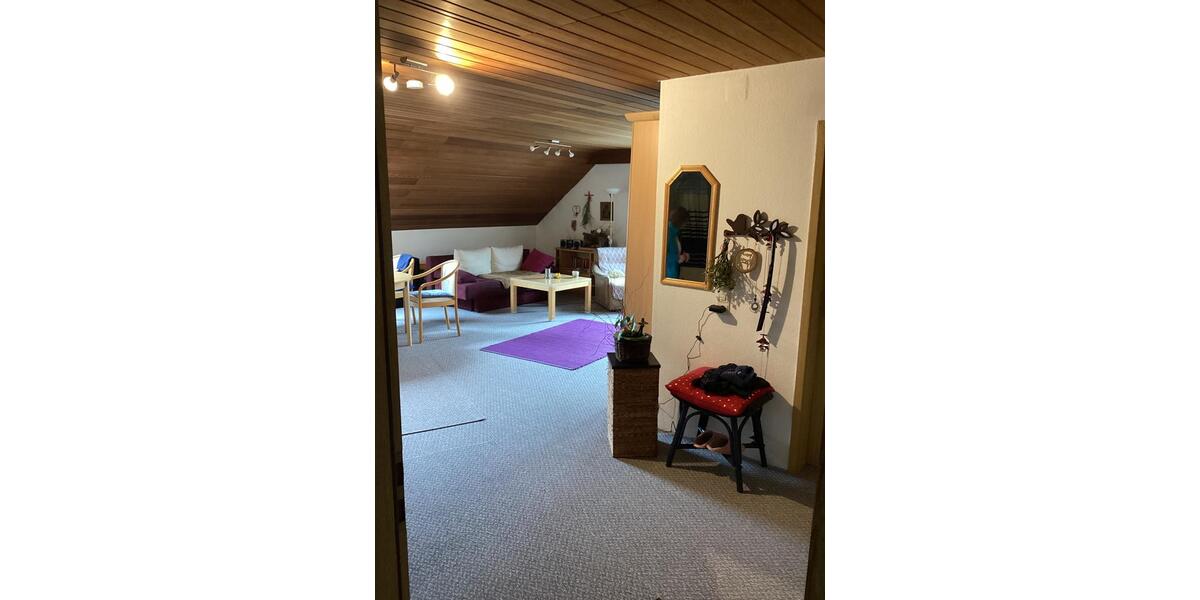 Dachgeschoßwohnung Bamberg Am Bruderwald - 2 Zimmer, 65 m&sup2;, 625&euro; | Angebot:25934644