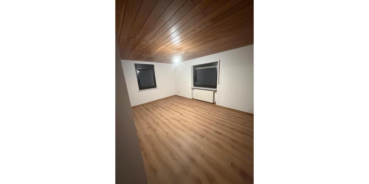 Sanierte Wohnung in 74834 Elztal-Auerbach 4 zimmer