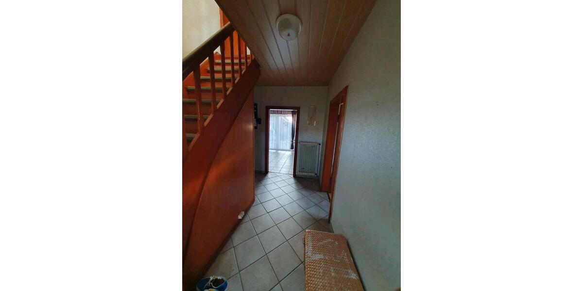Einfamilienhaus Saterland - 7 Zimmer, 160 m&sup2;, 1.100&euro; | Angebot:26329969