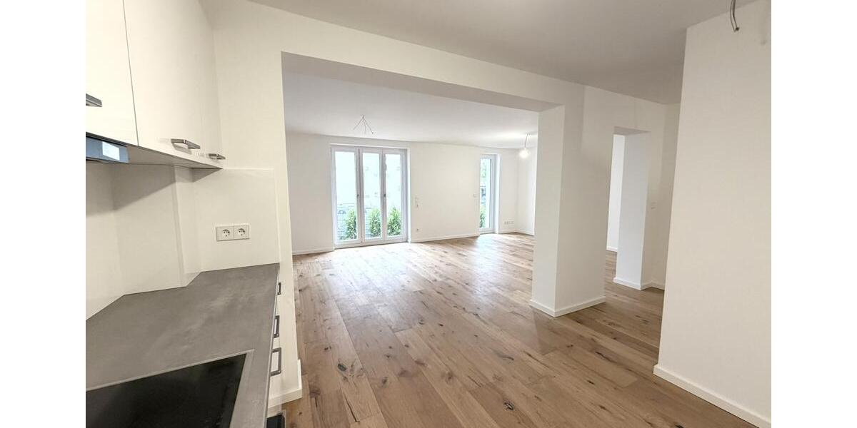 Erdgeschoßwohnung Sindelfingen - 2 Zimmer, 73 m&sup2;, 1.080&euro; | Angebot:26532468