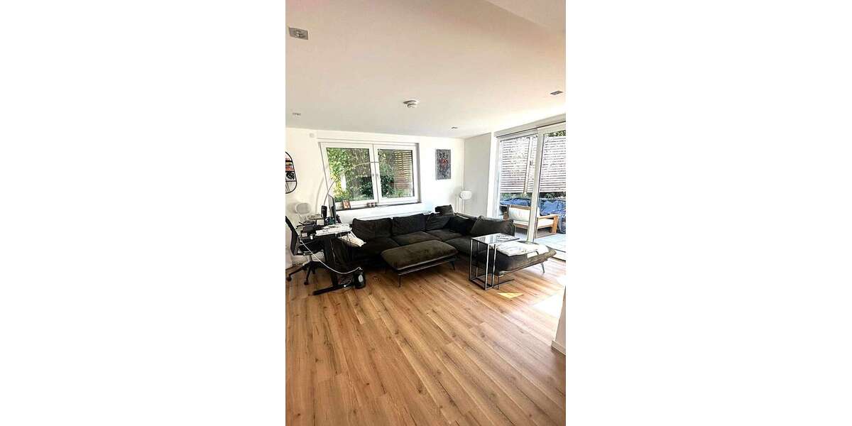 Etagenwohnung Heilbronn Kernstadt - 2 Zimmer, 64 m&sup2;, 1.085&euro; | Angebot:27199975