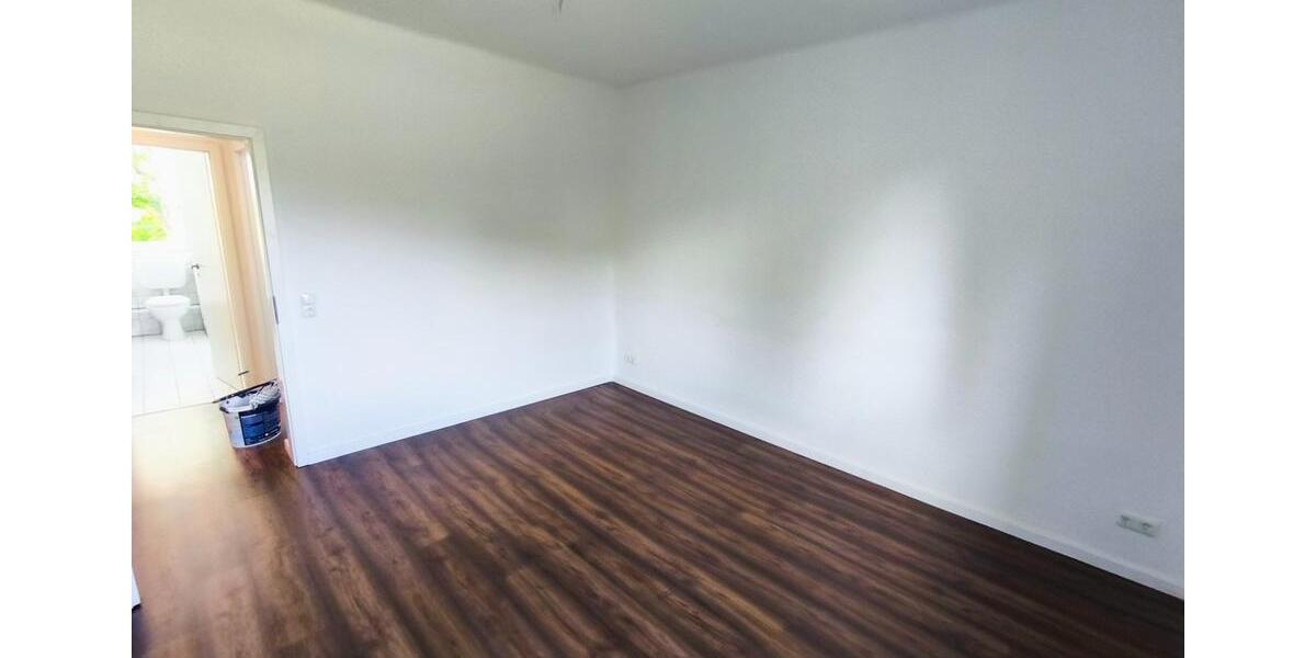 Etagenwohnung Crivitz - 3 Zimmer, 65 m&sup2;, 552&euro; | Angebot:25642461