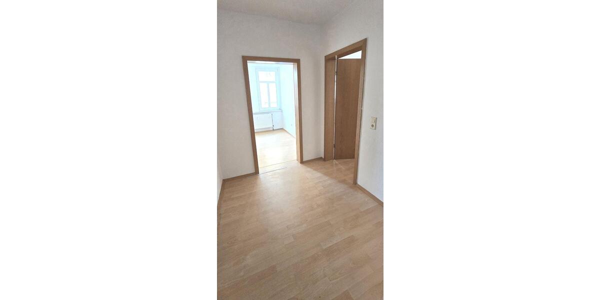 Etagenwohnung Groitzsch - 2 Zimmer, 48 m&sup2;, 318&euro; | Angebot:25428647
