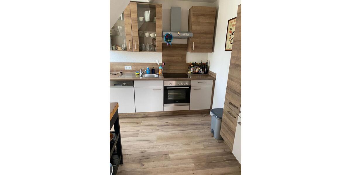 Dachgeschoßwohnung Gießen Schlangenzahl - 2.5 Zimmer, 67 m&sup2;, 840&euro; | Angebot:26611126