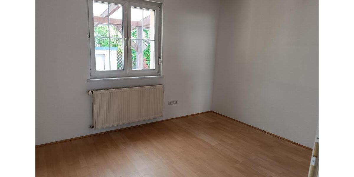 Erdgeschoßwohnung Karben - 3 Zimmer, 80 m&sup2;, 960&euro; | Angebot:26491640