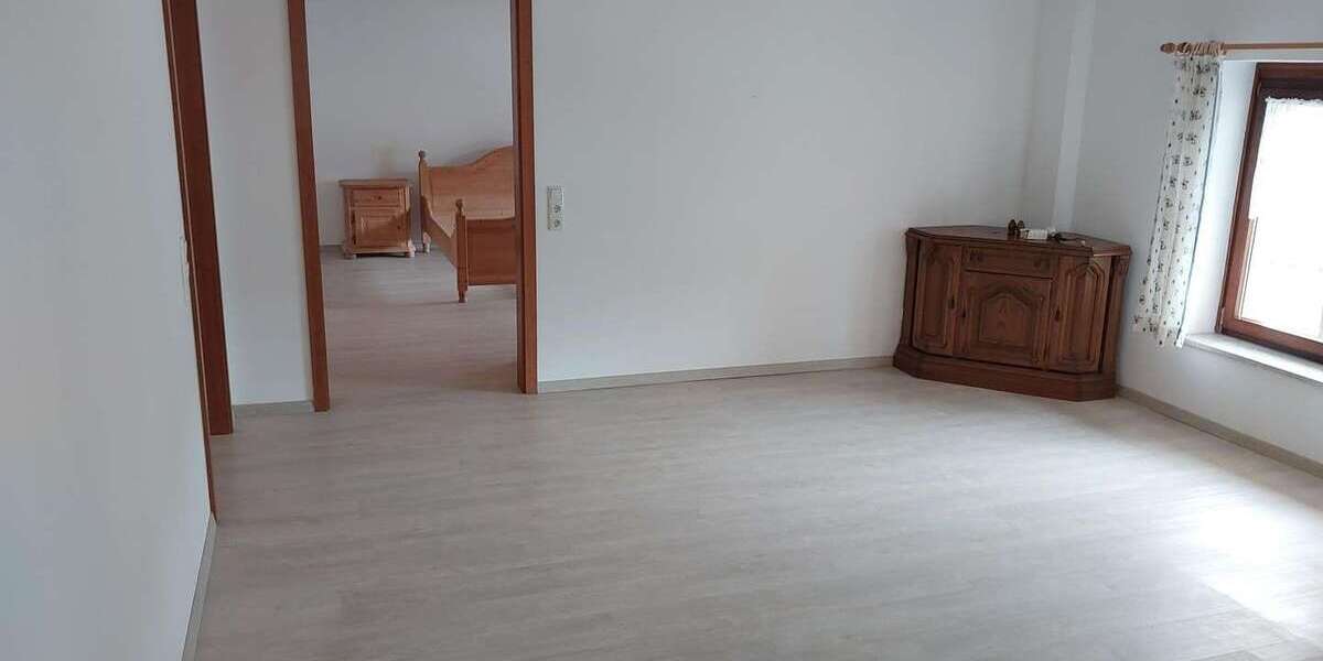 Etagenwohnung Lorch - 3 Zimmer, 66 m&sup2;, 650&euro; | Angebot:27033316