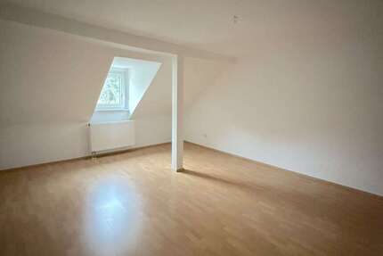 Wohnung Friedberg - 4 Zimmer, 91 m&sup2;, 940&euro; | Angebot:26056619