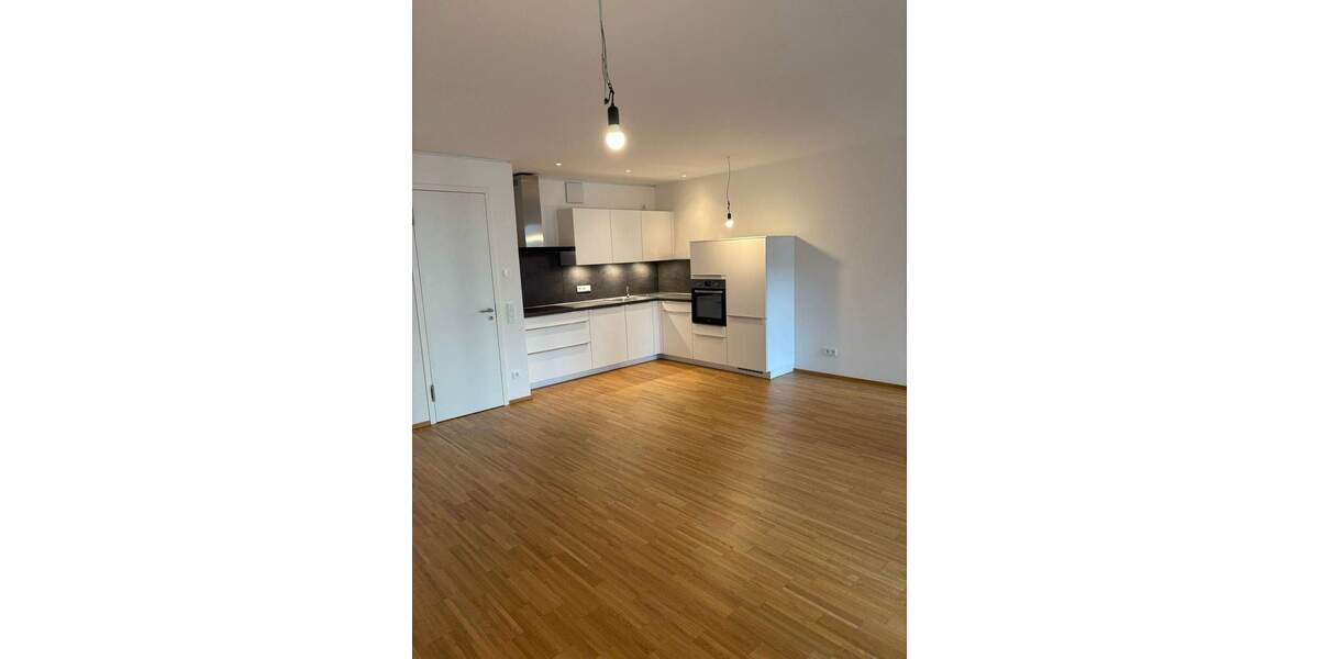 Etagenwohnung Offenbach am Main Hafen - 2 Zimmer, 71 m&sup2;, 1.355&euro; | Angebot:25691116