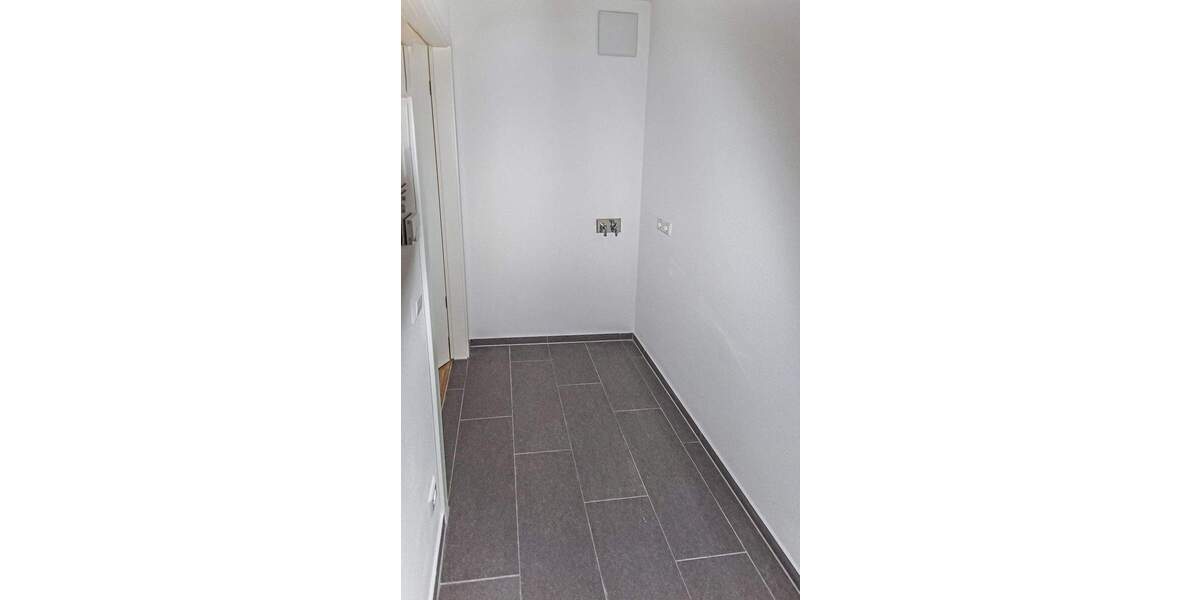 Etagenwohnung Kehl - 2 Zimmer, 60 m&sup2;, 700&euro; | Angebot:24711504