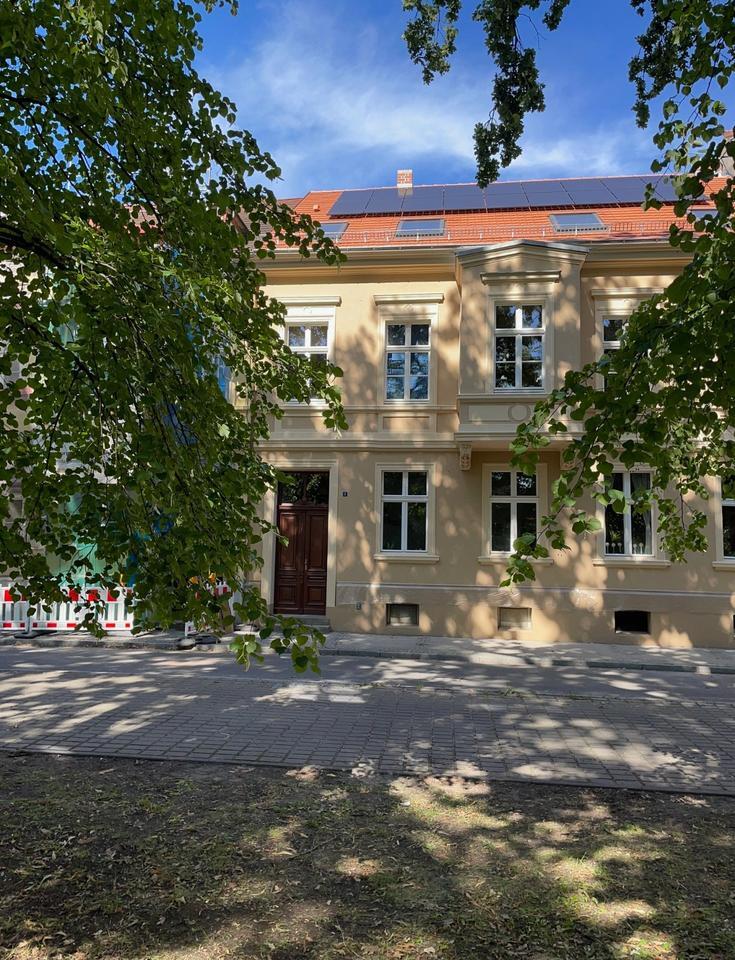 Wohnen und Arbeiten in Neuruppin; Altbau 3 Raum-Whg. zzgl. 2 Zimm