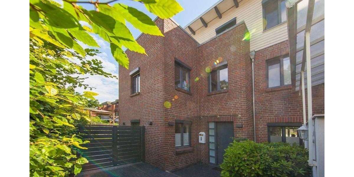 Einfamilienhaus Hamburg Groß Borstel - 6 Zimmer, 210 m&sup2;, 4.200&euro; | Angebot:26186263